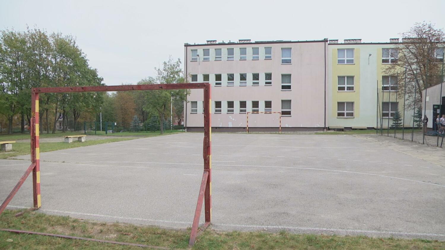 26092024-sp-22-remont-boiska.mp4