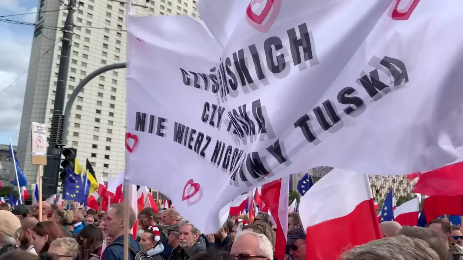 1-10-marsz-miliona.mp4