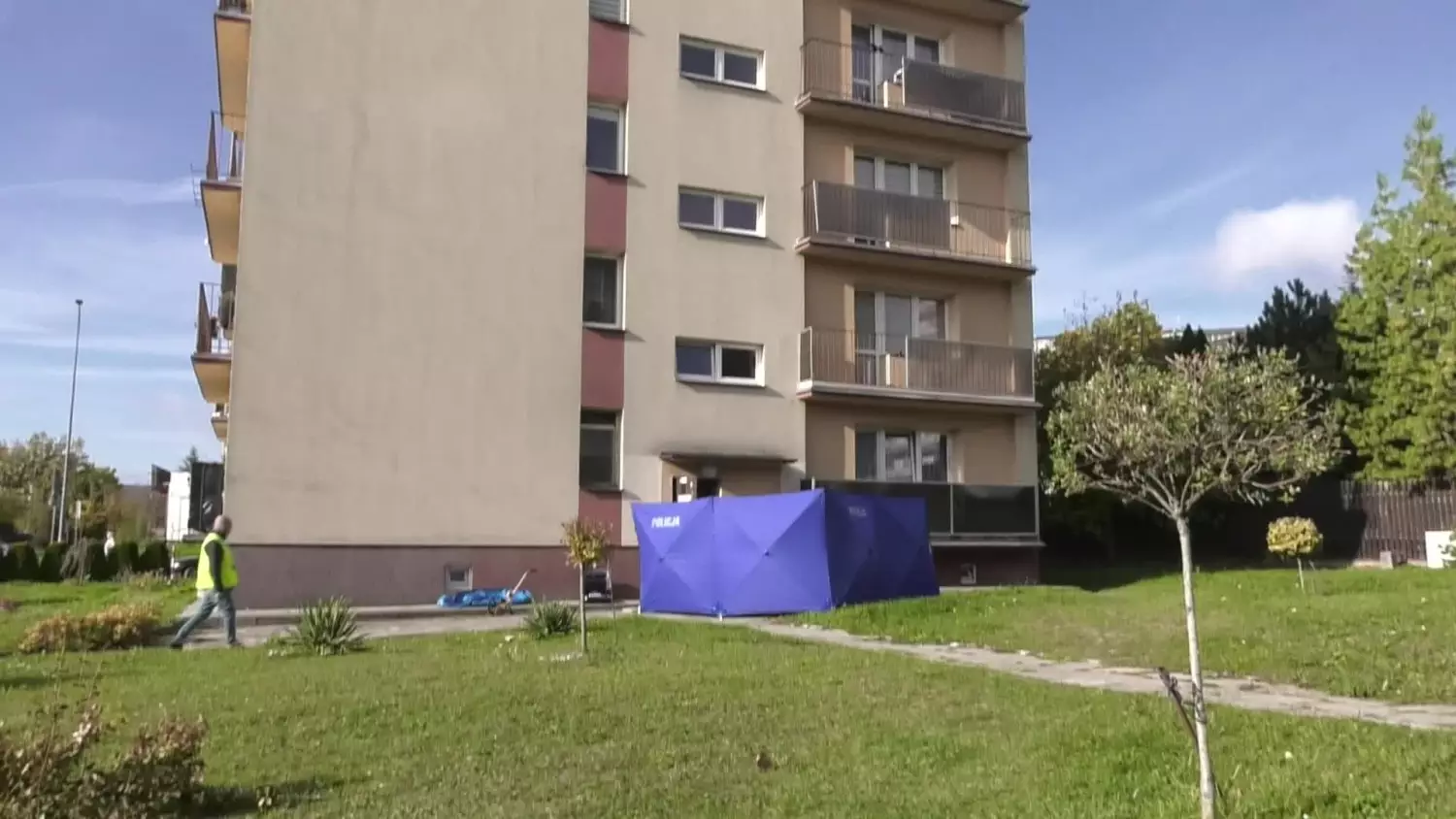 23-10-spadajaca-kobieta-skarzysko.mp4