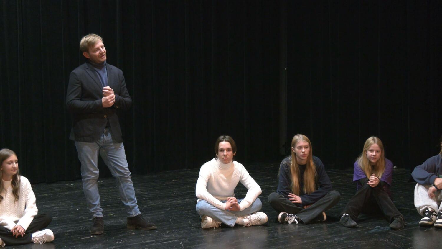 28102024-warsztaty-aktorskie-w-wdk.mp4