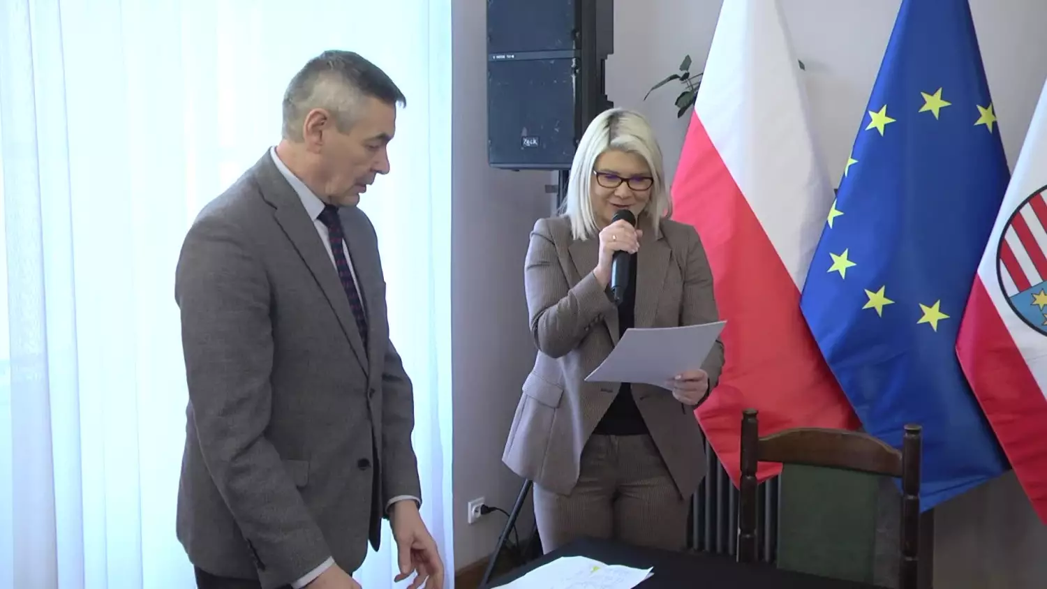 22-11-dotacje-seniorzy.mp4