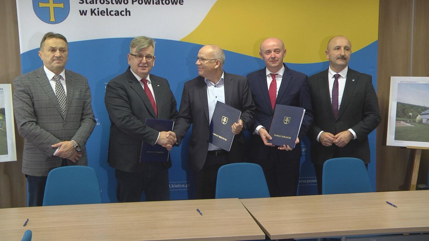 04122024-starostwo-powiatowe-podpisanie-umowy-na-budowe-placowki-opiekunczej2.mp4