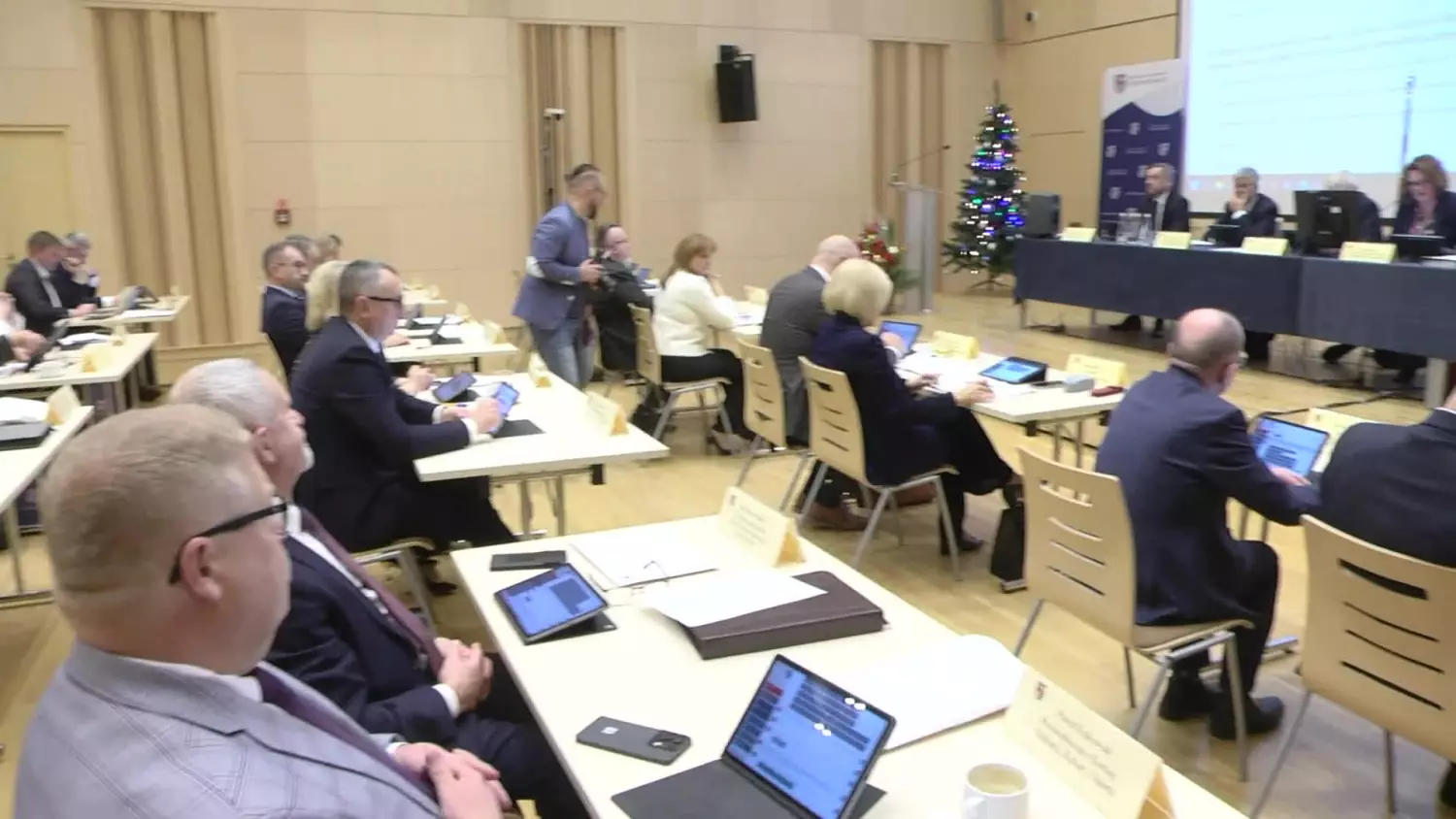 19122024-sesja-budzetowa-kruciak.mp4