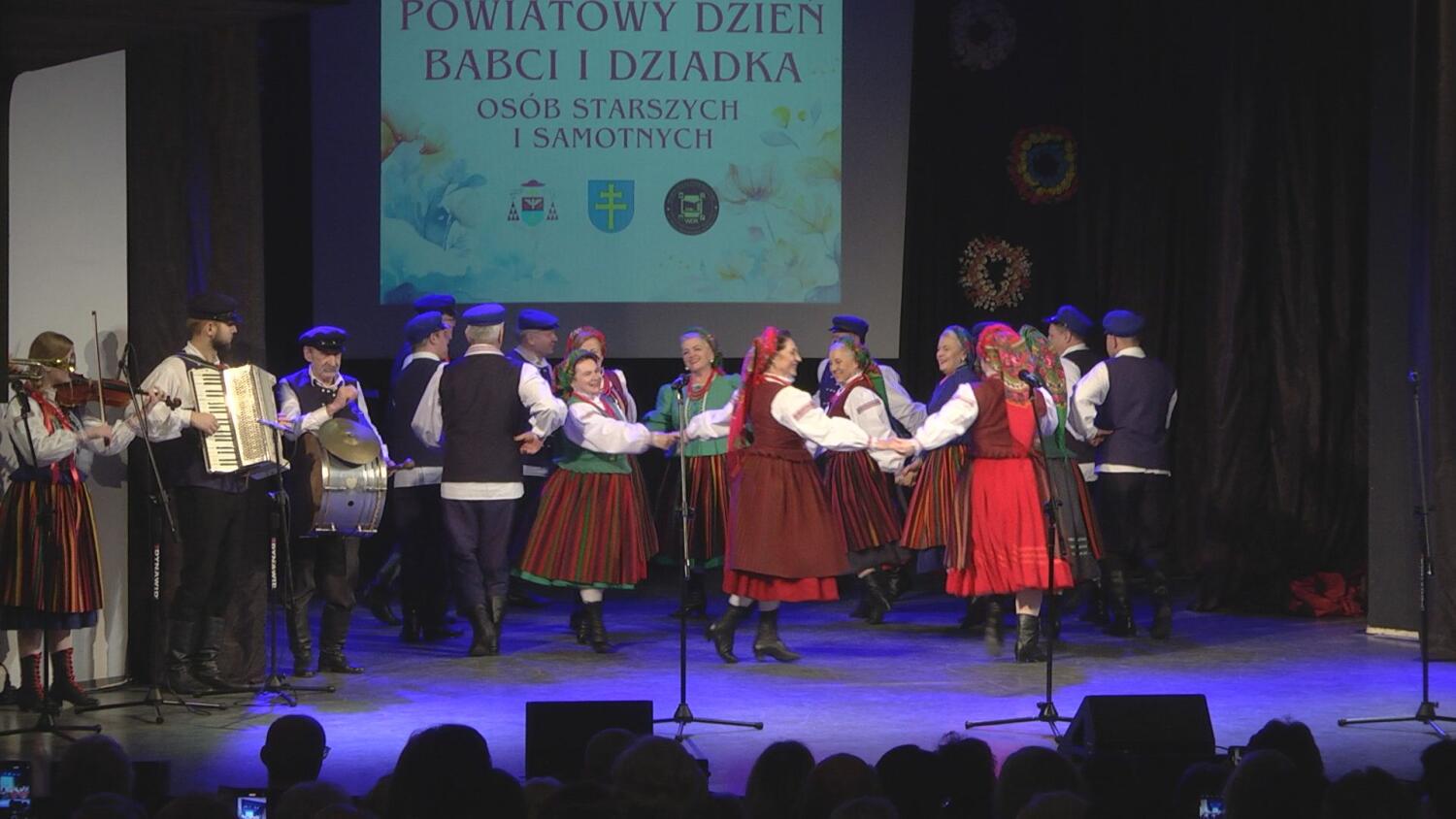 28012025-dzien-babci-w-wdk-wersjana-portal.mp4