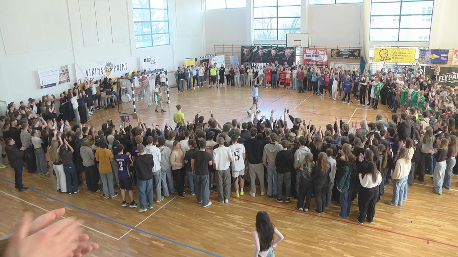 12022025-turniej-charytatywny-w-lo-slowackiego-popr.mp4