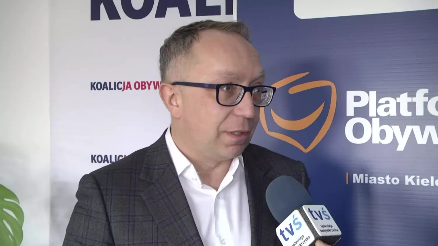 13-02-s74-przed-protestem-0o.mp4