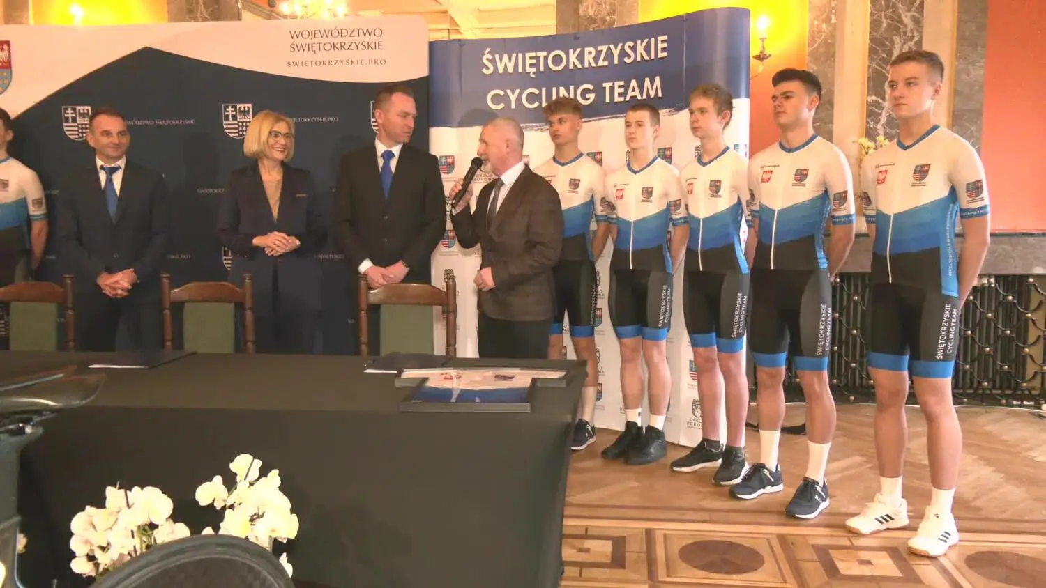 20022025-cyclo-team.mp4