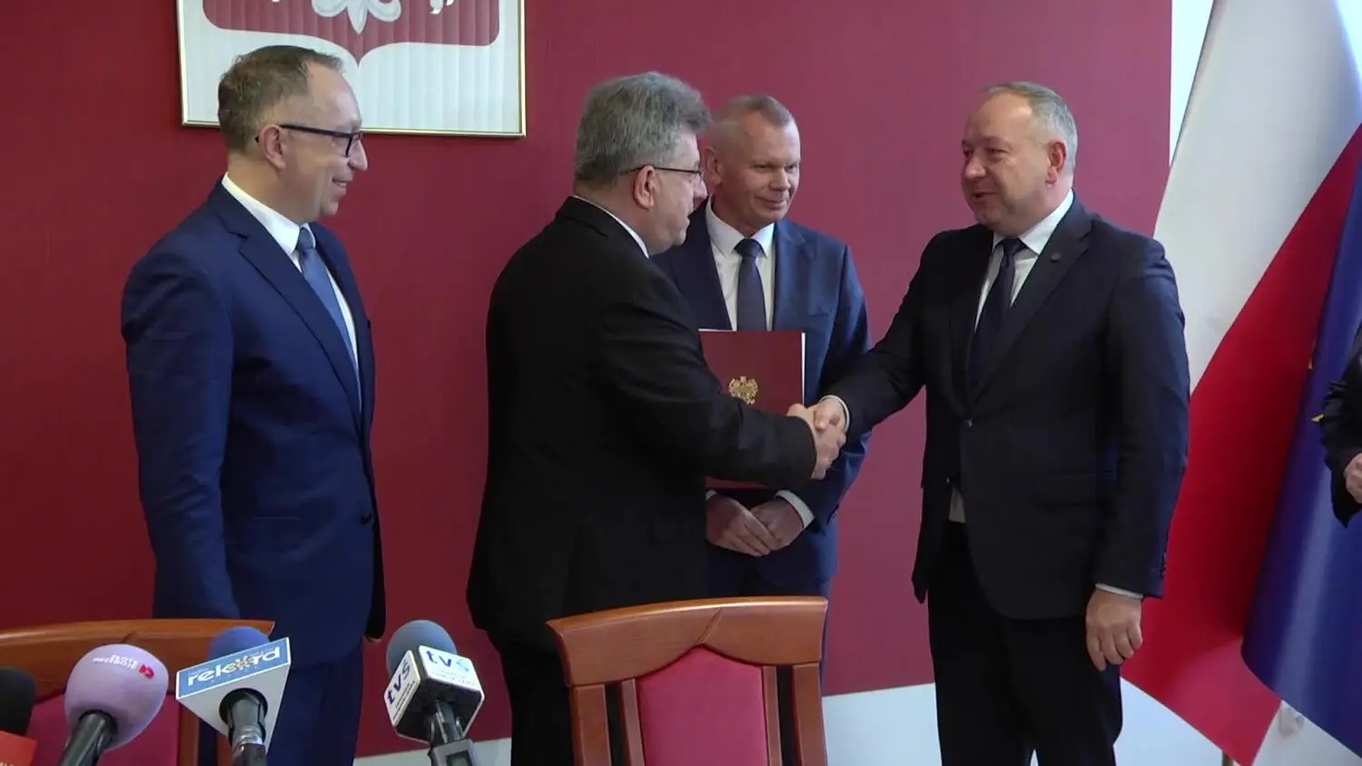 12032025-umowa-ostrowiec.mp4