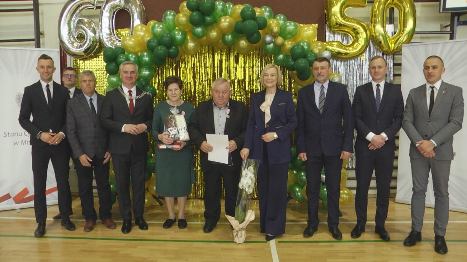 01042025-zlote-gody-mniow.mp4