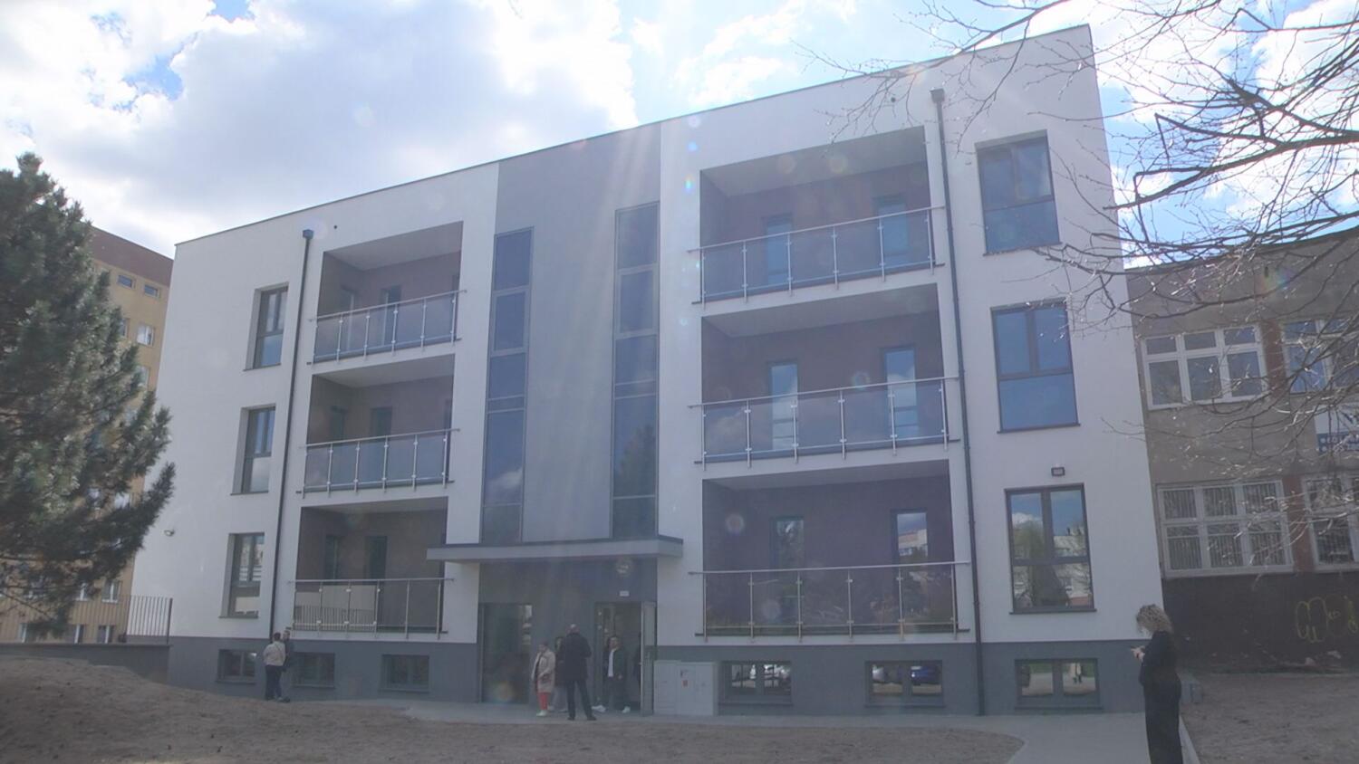 04042025-nowe-mieszkania-na-ul-jezioranskiego.mp4