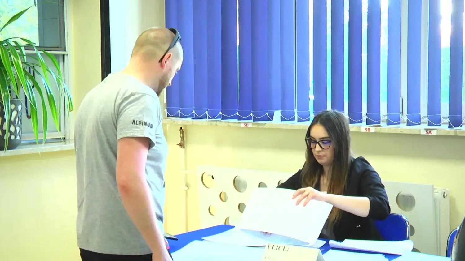 16052025-dlaczego-warto-isc-na-wybory.mp4