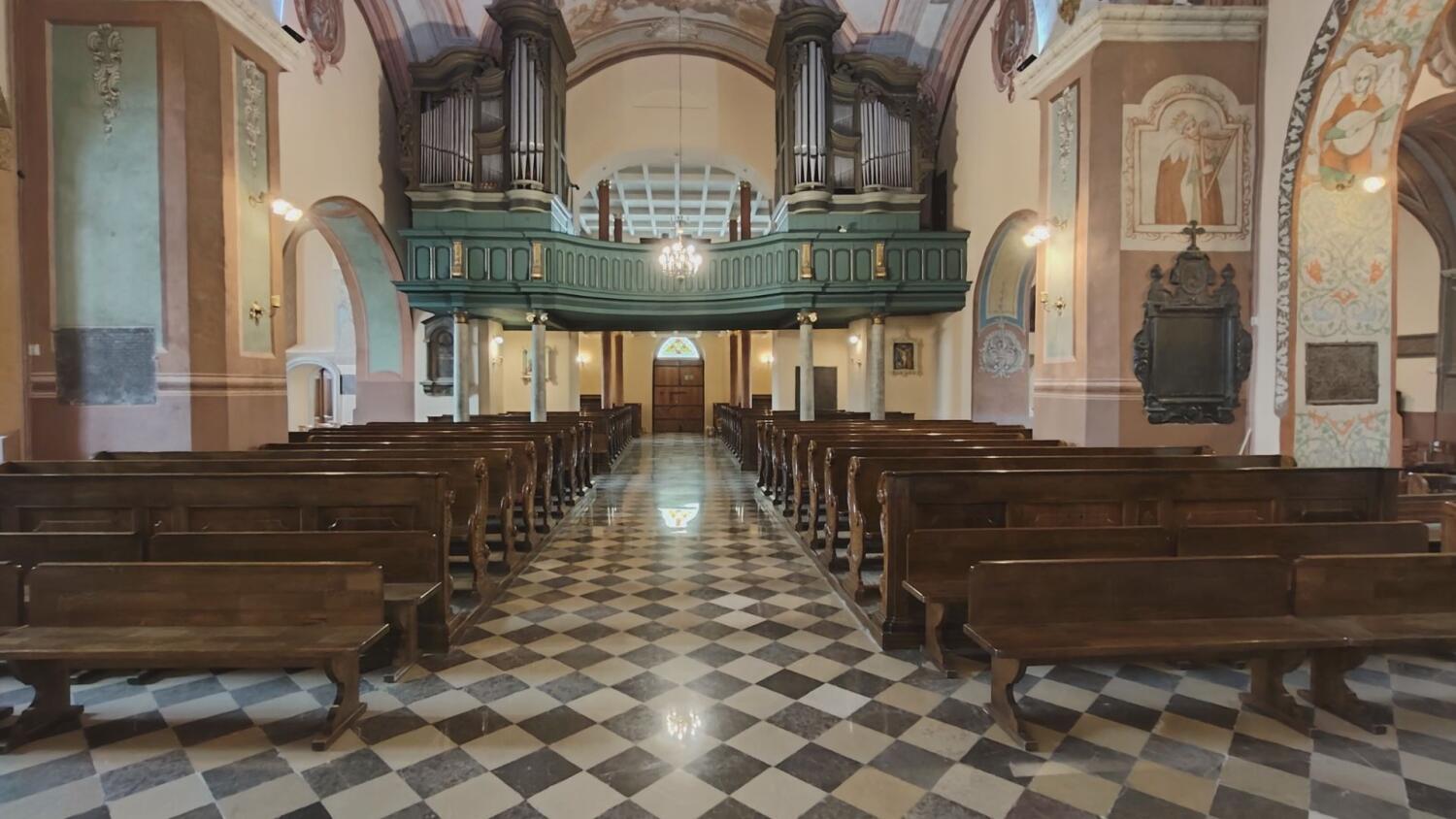 remont-kosciola-swietej-trojcy-w-jedrzejowie.mp4