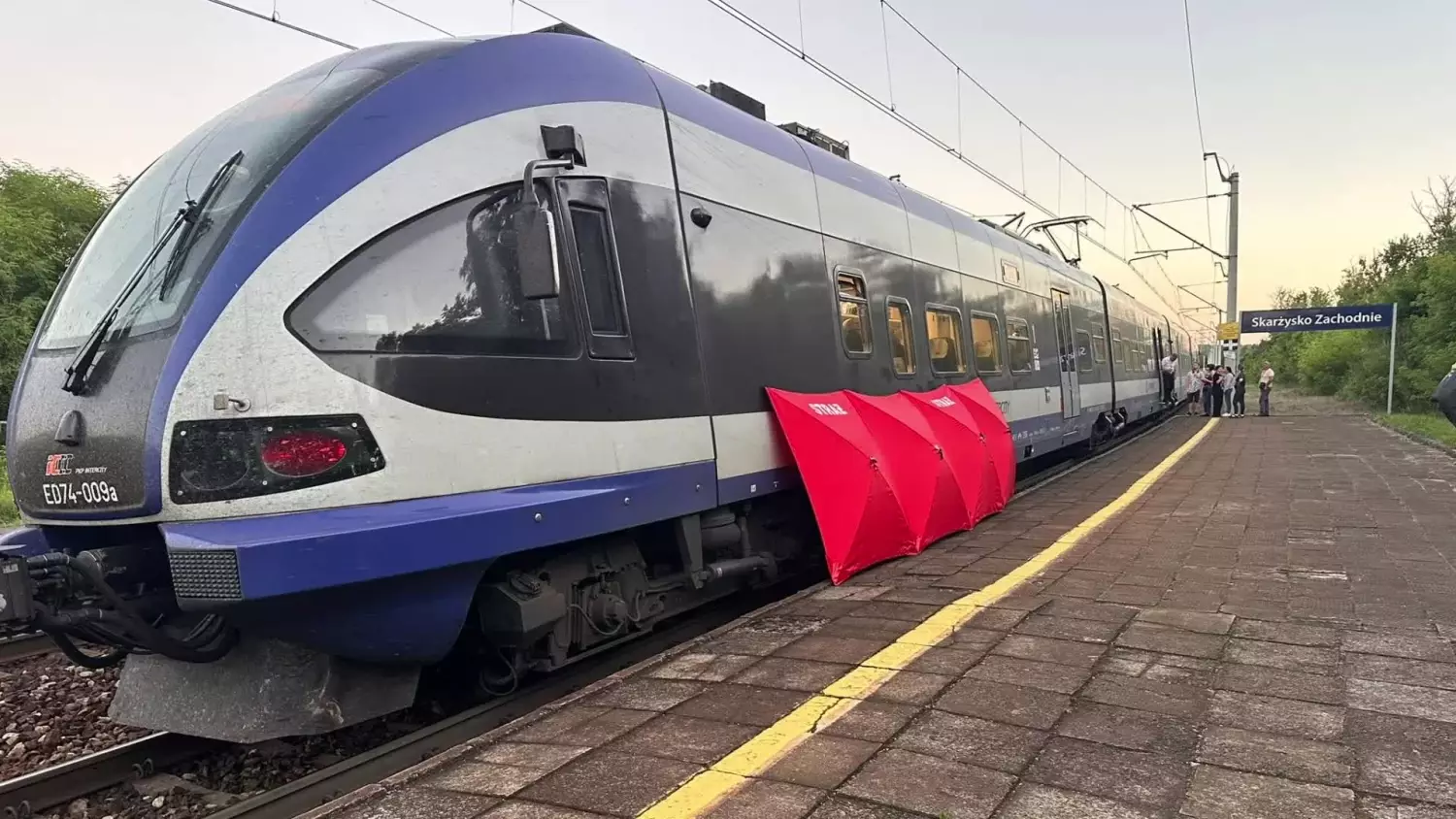 03-07-samobojstwo-na-torach-skarzysko.mp4