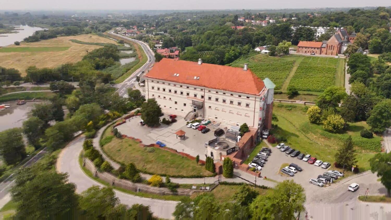 10072025-zamek-otwarty-modernizacja-zamku-w-sandomierzu.mp4