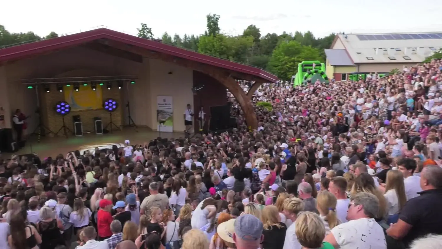 19082025-dozynki-mirzec.mp4