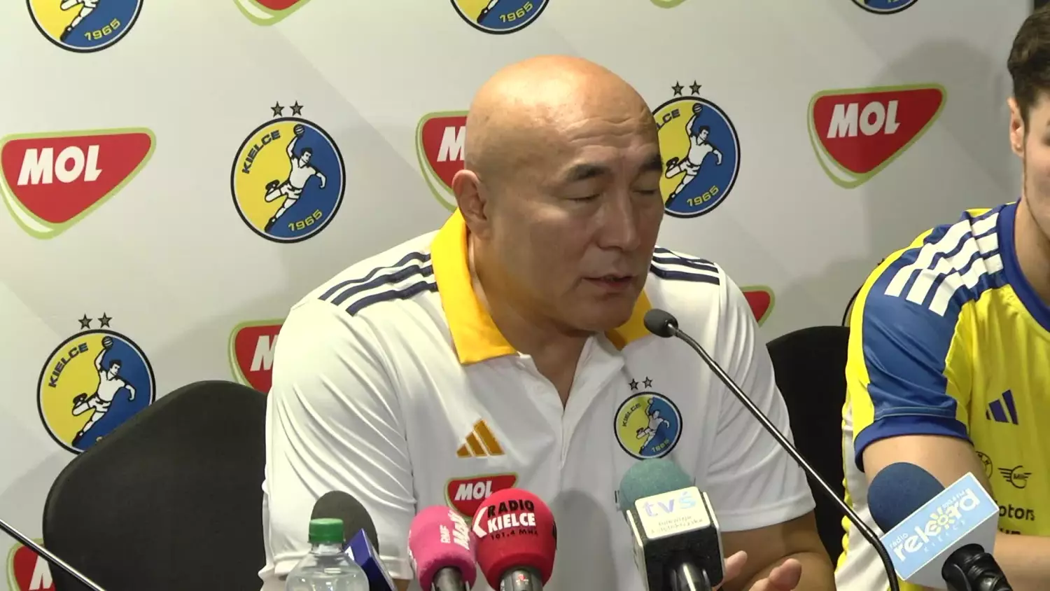 12-09-industria-mol.mp4