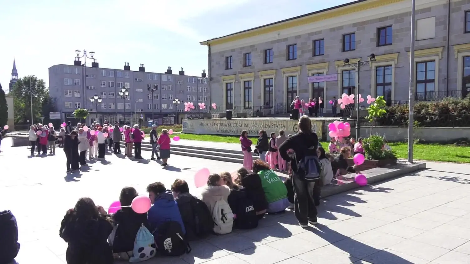 02102025-rozowa-wstazeczka-skarzysko.mp4