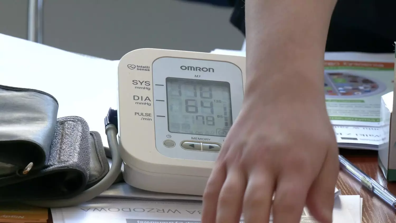 29102025-janik-womp-wup.mp4