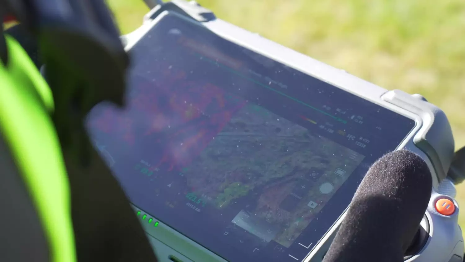 04112025-drony-3.mp4