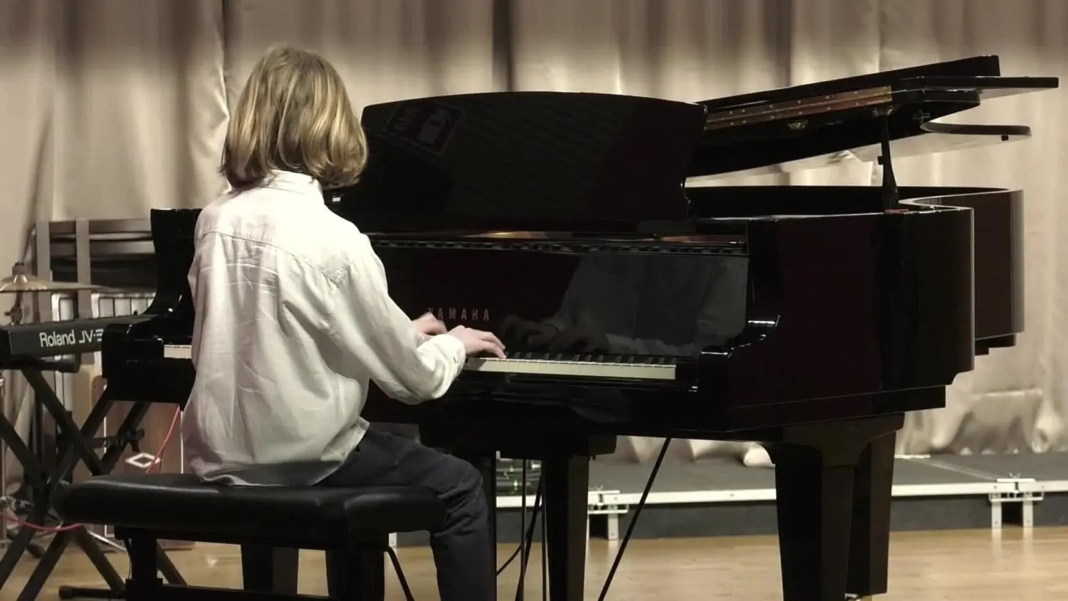 05112025-patriotyczne-spiewanie-psm-sko-zapo.mp4