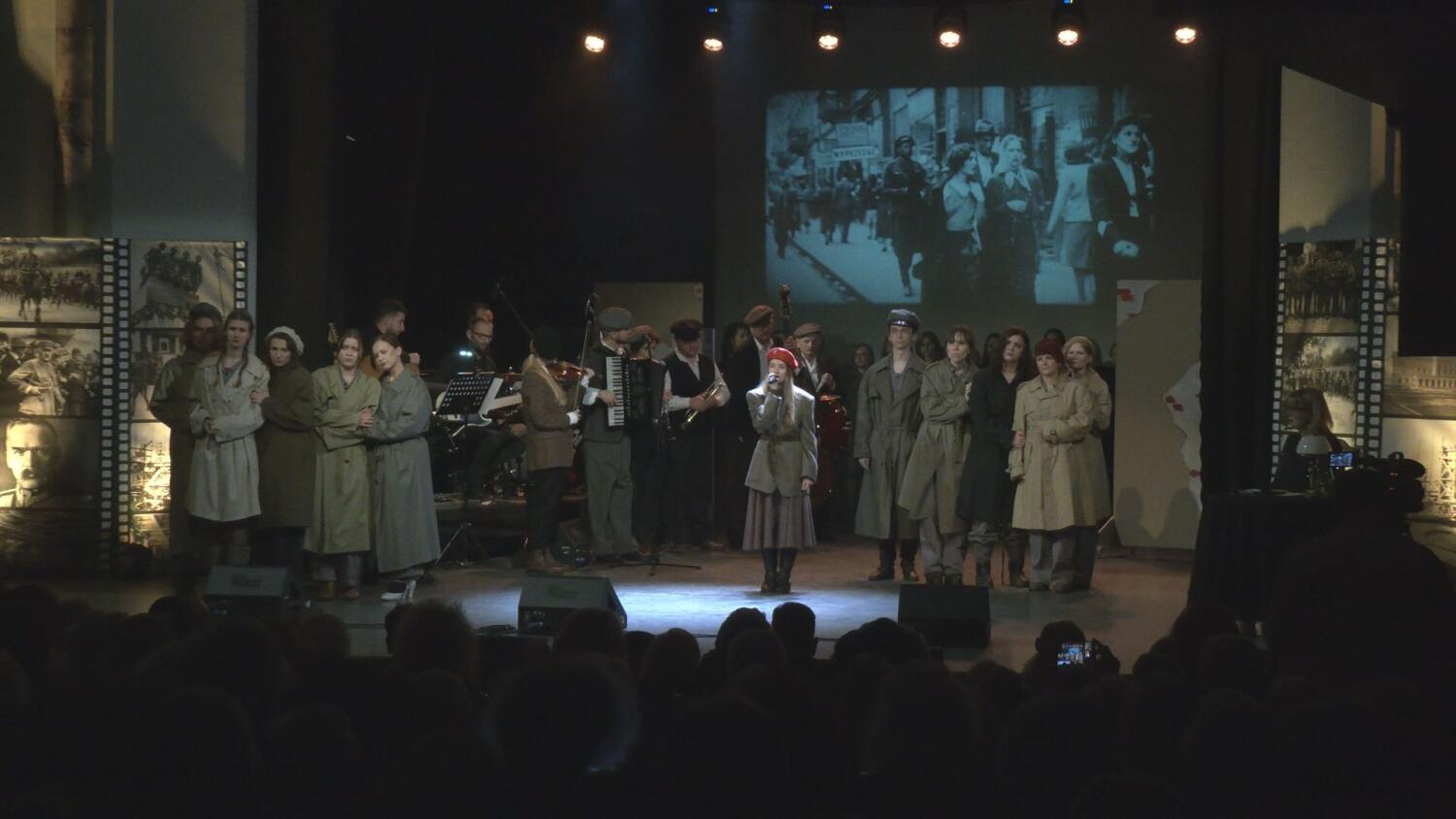 17112025-koncert-na-90-lecie-wdk.mp4