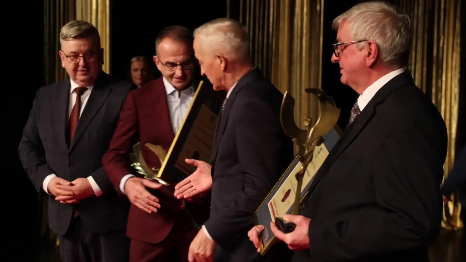 17112025-starostwo-gala.mp4