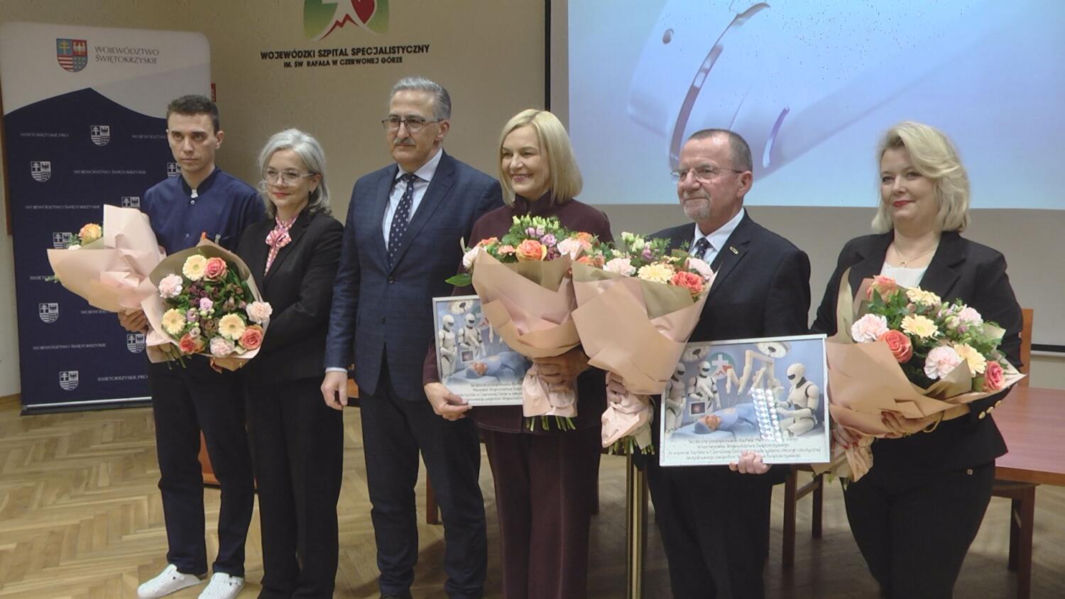 27112025-zakup-robota-davinci-dla-wszs-czerwona-gora.mp4