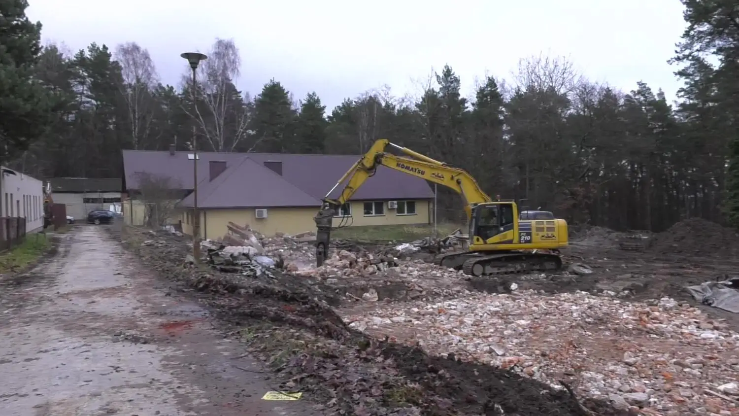 11122025-budowa-zol-szpital-skarzysko.mp4