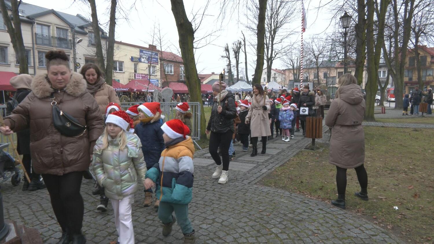 10122025-jarmark-radoszyce.mp4