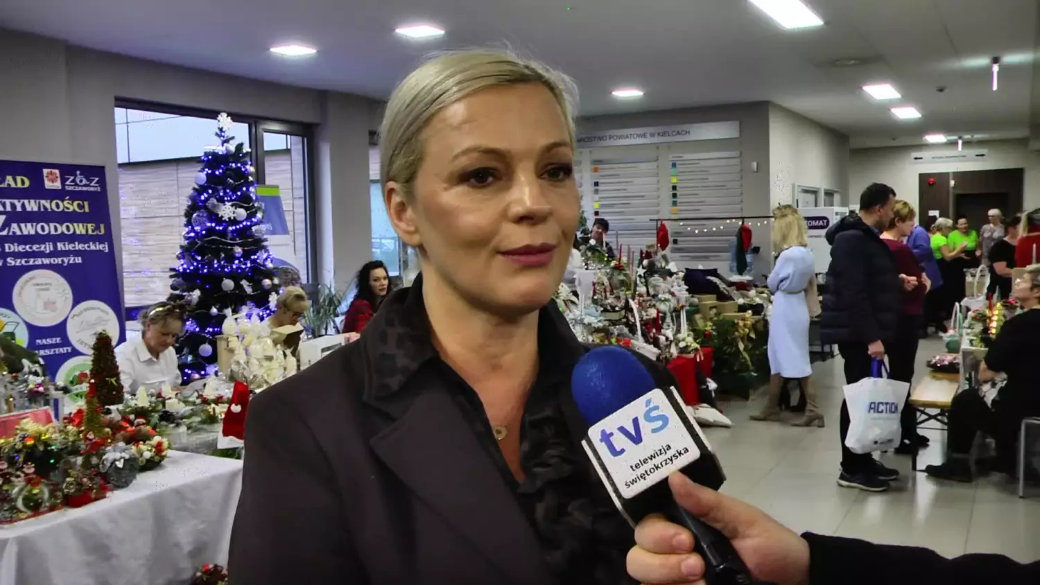 11-12-kiermasz-starostwo-kielce.mp4